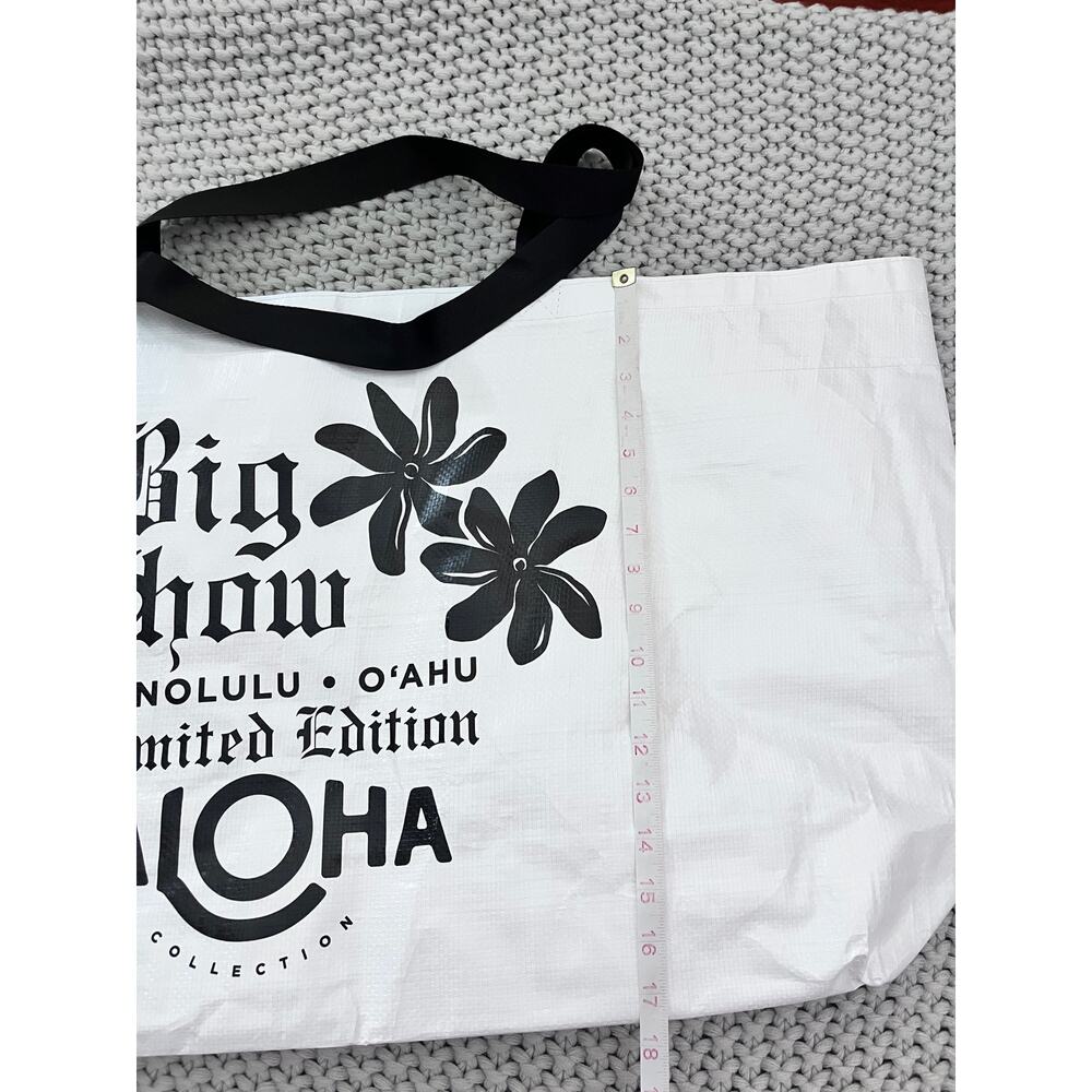 Aloha Collection•2026 Big Show Jumbo Reusable Tote Bag LIMITED EDITION - Picture 3 of 6